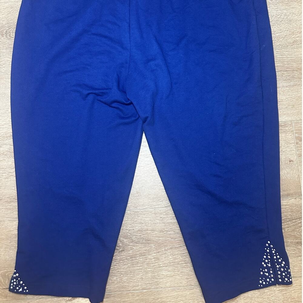 Quacker Factory Capri Pants XXL Blue Pull On Elastic Waist Sequin Hem - Picture 10 of 10